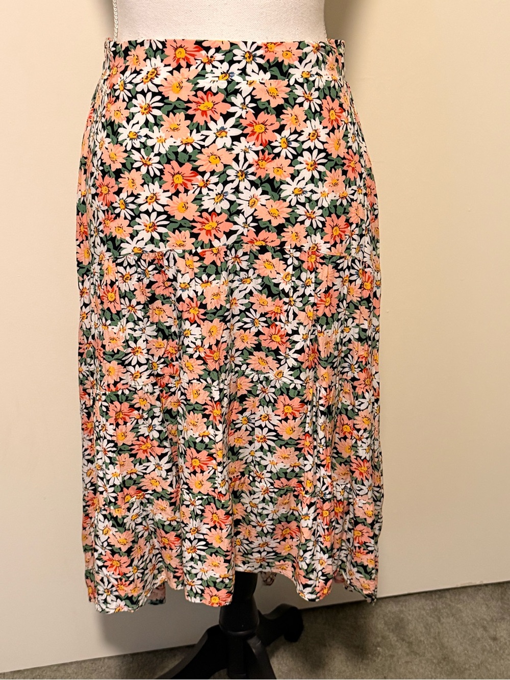 Floral High Low Maxi Skirt Size M
